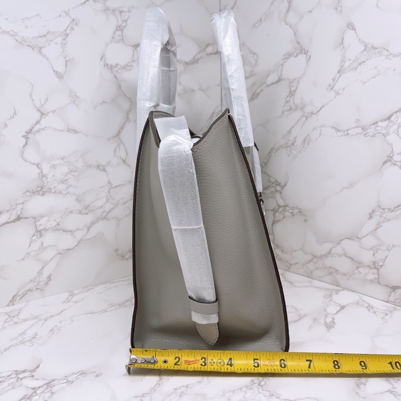 Michael Kors Avril Large Satchel and Wallet - Picture 4 of 16